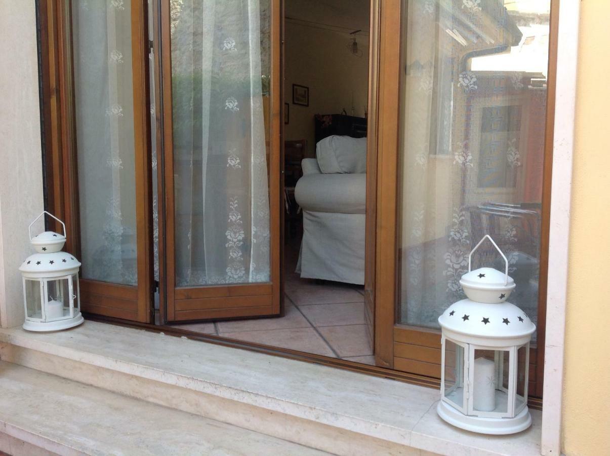 Casa Mario Dei Pini Villa เวียเรจโจ ภายนอก รูปภาพ