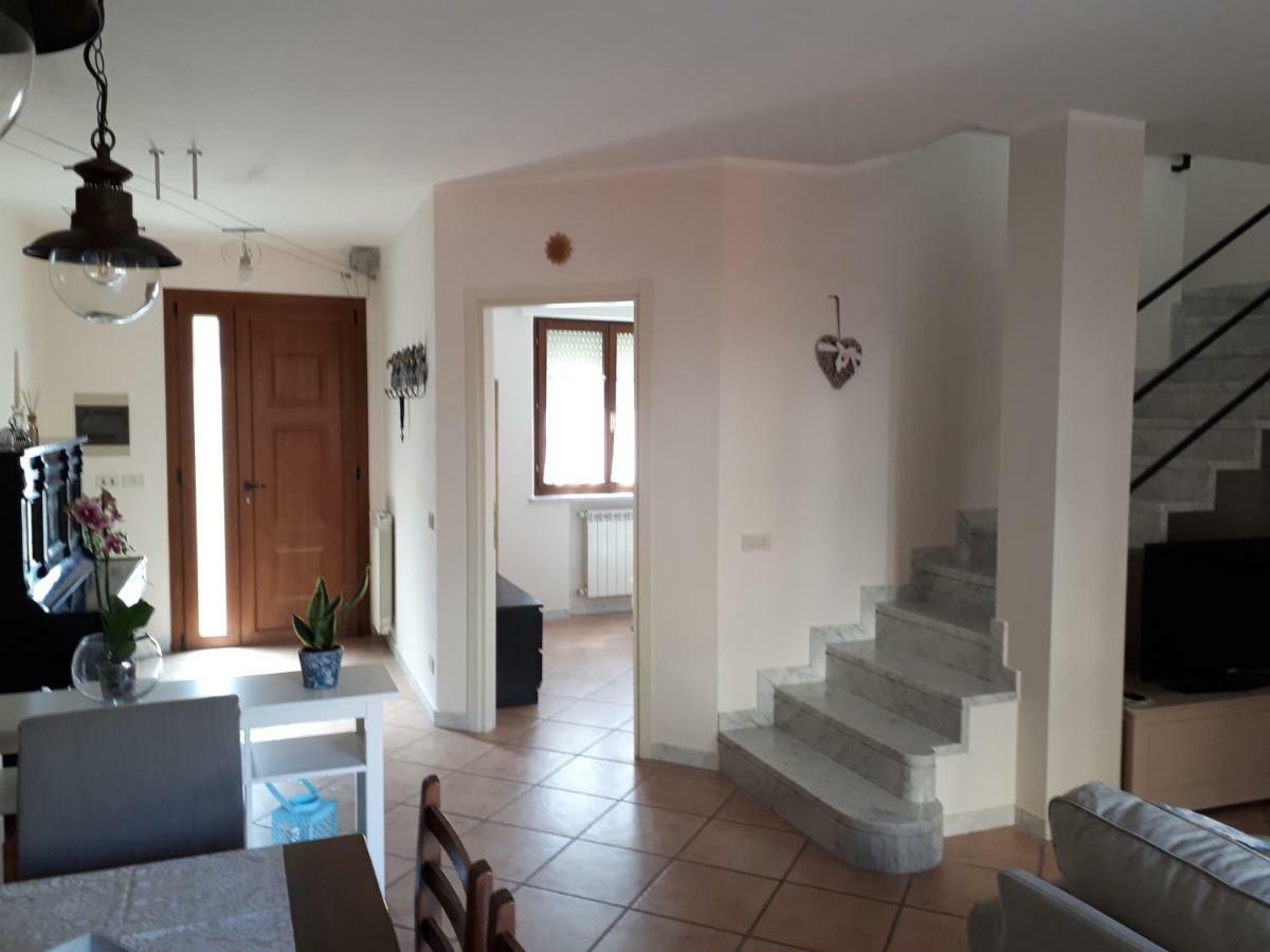 Casa Mario Dei Pini Villa เวียเรจโจ ภายนอก รูปภาพ