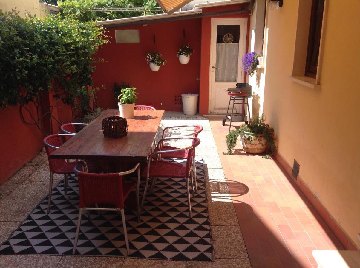 Casa Mario Dei Pini Villa เวียเรจโจ ภายนอก รูปภาพ